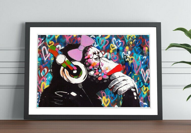 MONKEY DJ BANKSY FEMALE LOVE WALL STREET ART FRAMED POSTER PICTURE PRINT ARTWORK