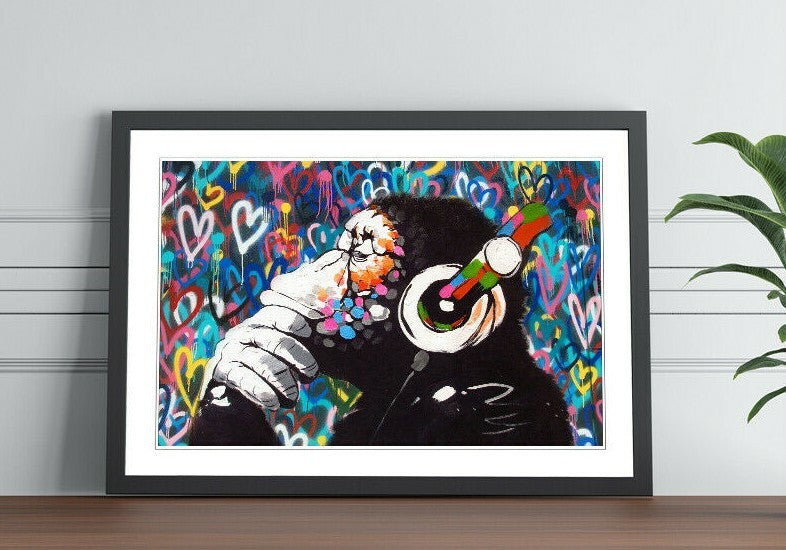 MONKEY DJ BANKSY LOVE WALL STREET ART FRAMED POSTER PICTURE PRINT ARTWORK