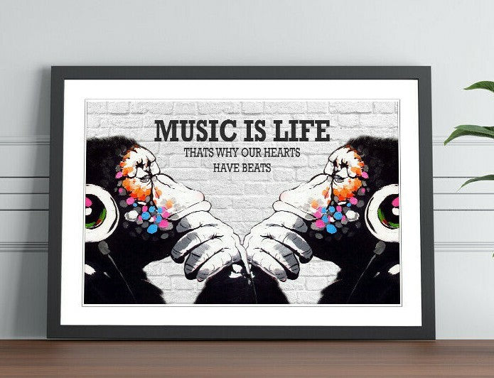 MONKEY DJ BANKSY STYLE MUSIC IS LIFE STREET FRAMED ART PRINT ARTWORK 4 SIZES MM