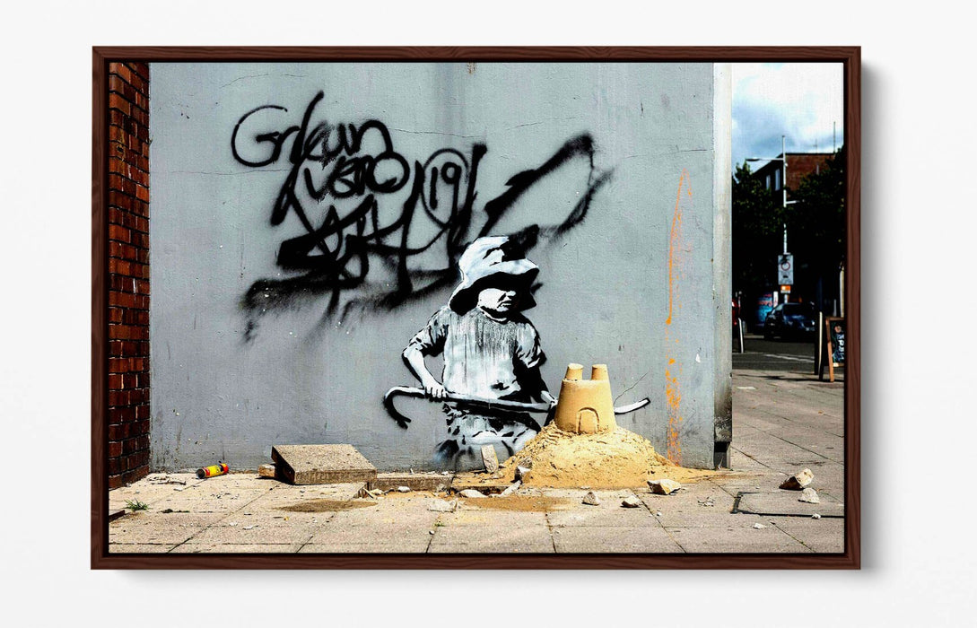 Canvas Wall Art Print – Banksy Spraycation Graffiti Sandcastle Float Effect
