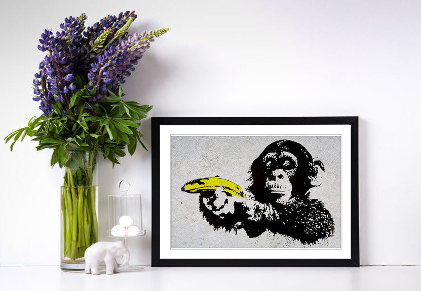 BANKSY MONKEY BANANA  GUN FRAMED STREET ART POSTER PICTURE PRINT 4 SIZES