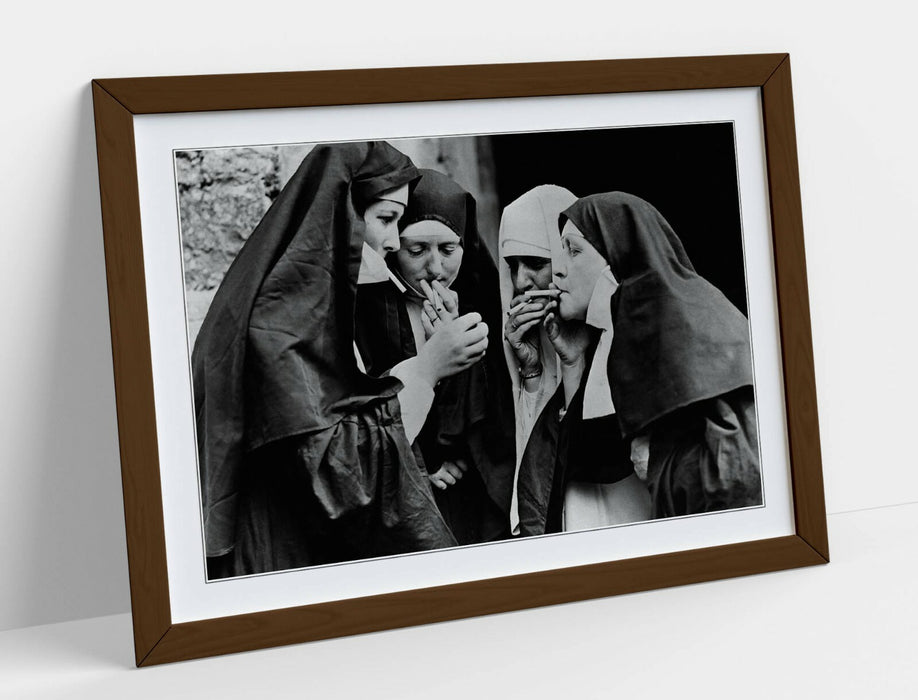 SMOKING NUNS ICONIC VINTAGE PHOTOGRAPH -FRAMED WALL ART POSTER PICTURE PRINT