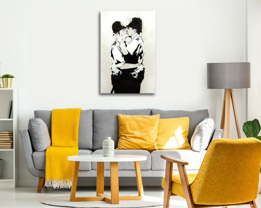 BANKSY CANVAS STREET WALL ART PRINT ARTWORK - PREMIUM VARNISHED KISSING COPPERS