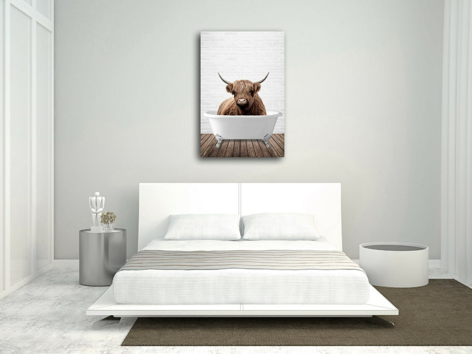 Highland Cow Animal in Bath CANVAS WALL ART PRINT ARTWORK PAINTING FRAMED POSTER