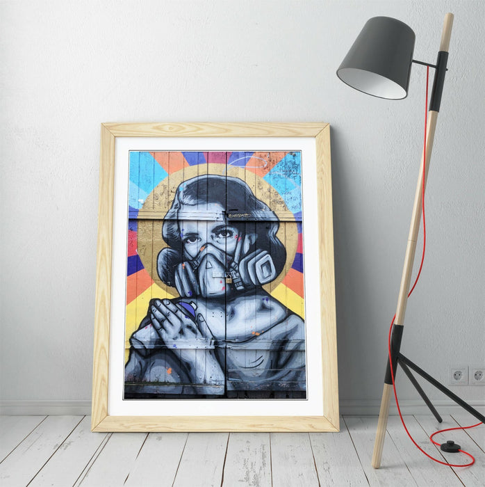 WOMAN GAS MASK EAST LONDON GRAFFITI 1 -ART FRAMED POSTER PICTURE PRINT ARTWORK