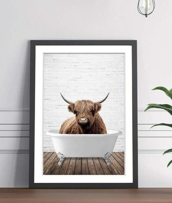 Highland Cow Animal in Bath CANVAS WALL ART PRINT ARTWORK PAINTING FRAMED POSTER