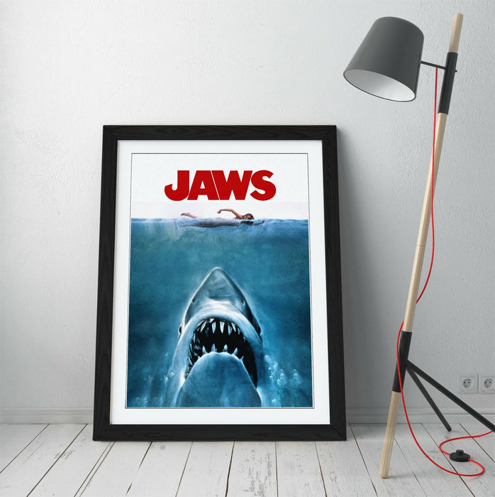 Vintage Jaws Poster - Framed Movie Poster With Woodgrain Frame Art & Matte Paper Print