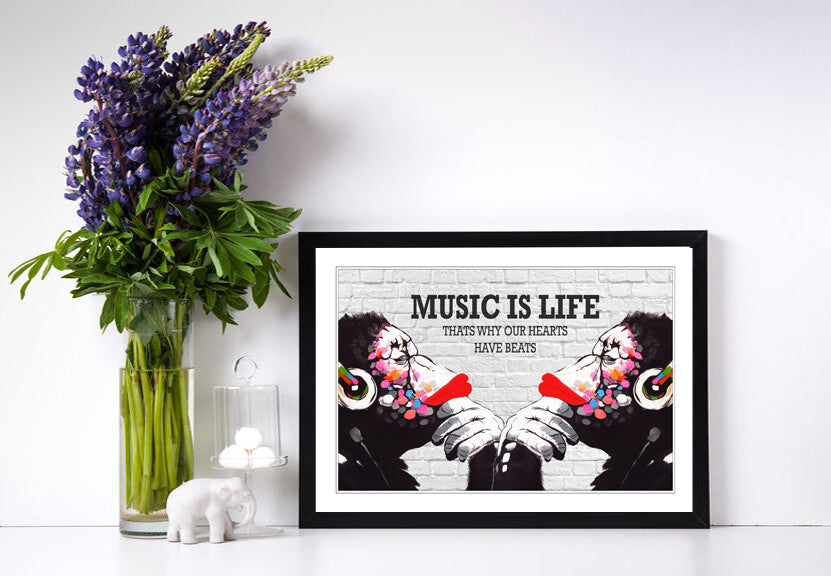 MONKEY DJ BANKSY STYLE MUSIC IS LIFE STREET  FRAMED ART PRINT ARTWORK 4 SIZES FF