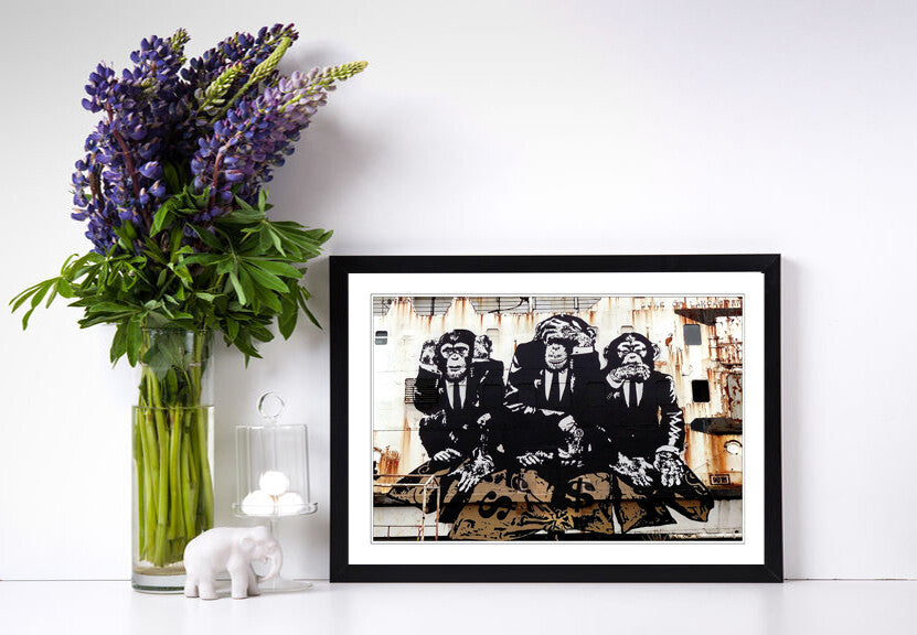 3 WISE MONKEYS BANKSY  CANVAS WALL GRAFFITI ART PRINT ARTWORK FRAMED POSTER